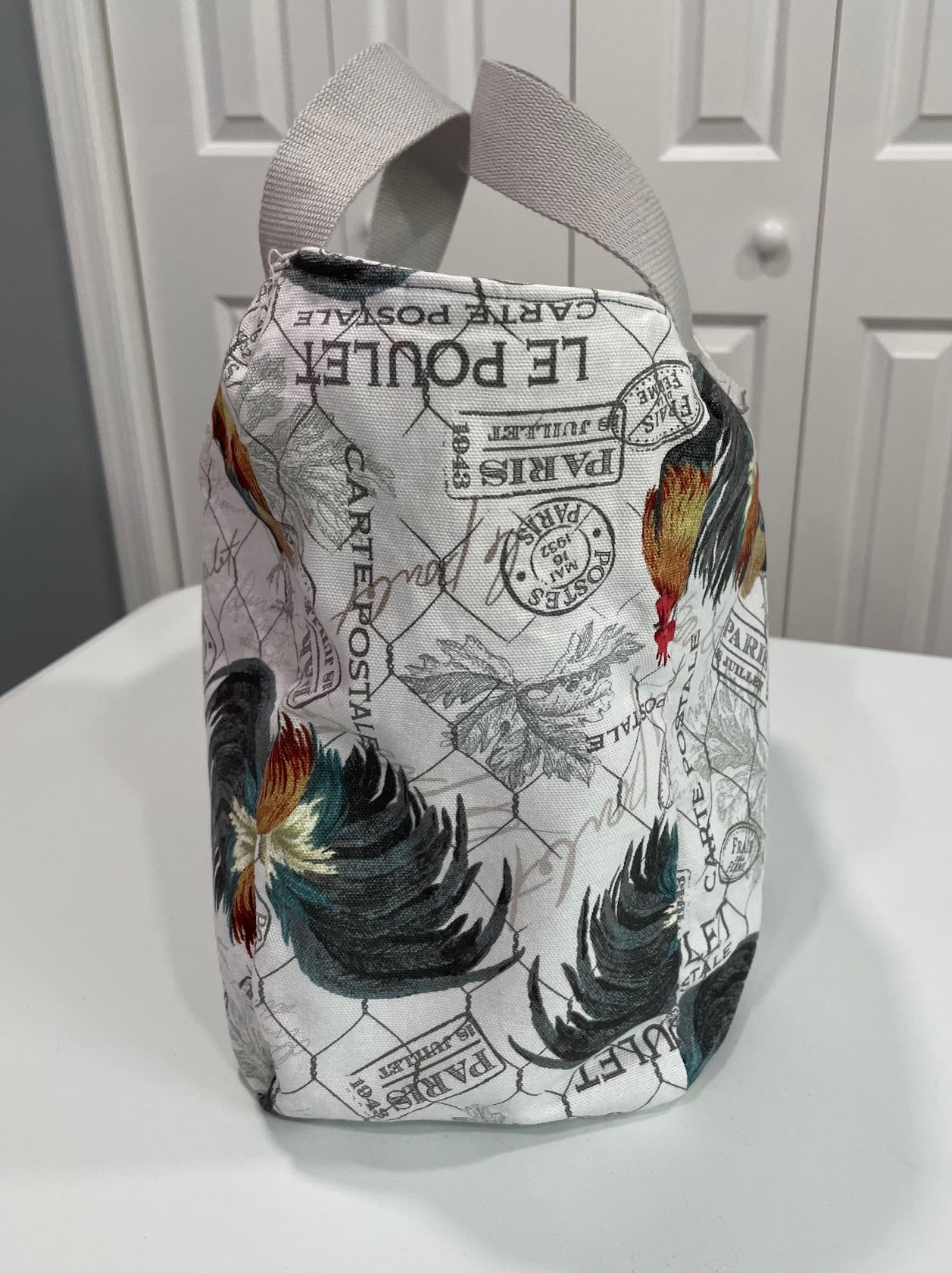 French-themed print tote bag with zipper